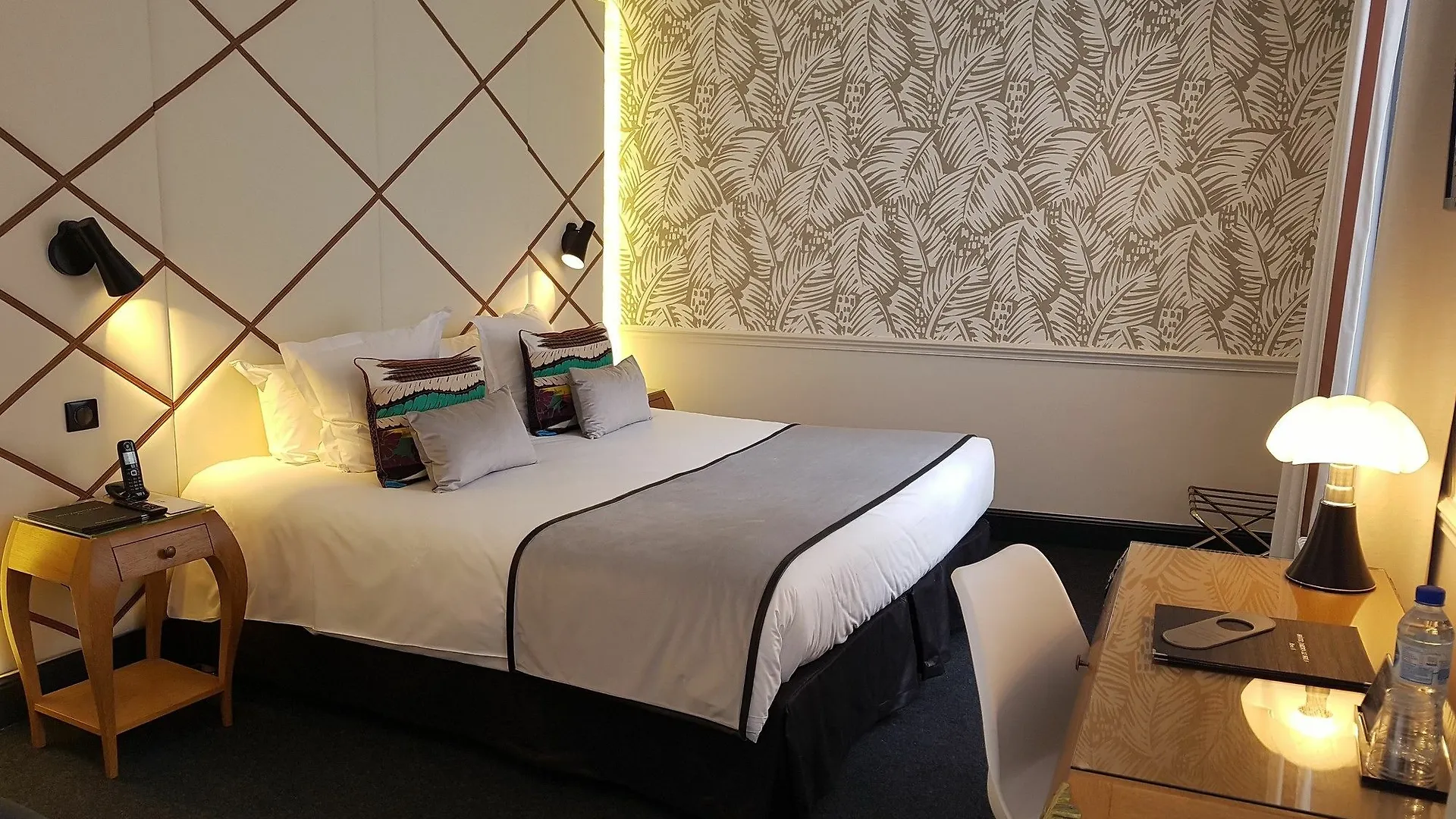 Hôtel Jardin Le Bréa París 3*,  Francia